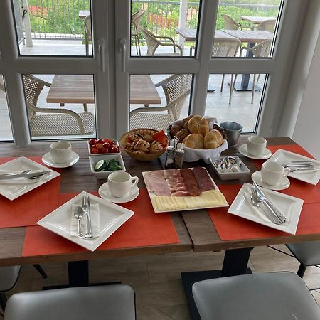 Fogado A Ket Toelgyfahoz Bed and Breakfast Sümeg Εξωτερικό φωτογραφία