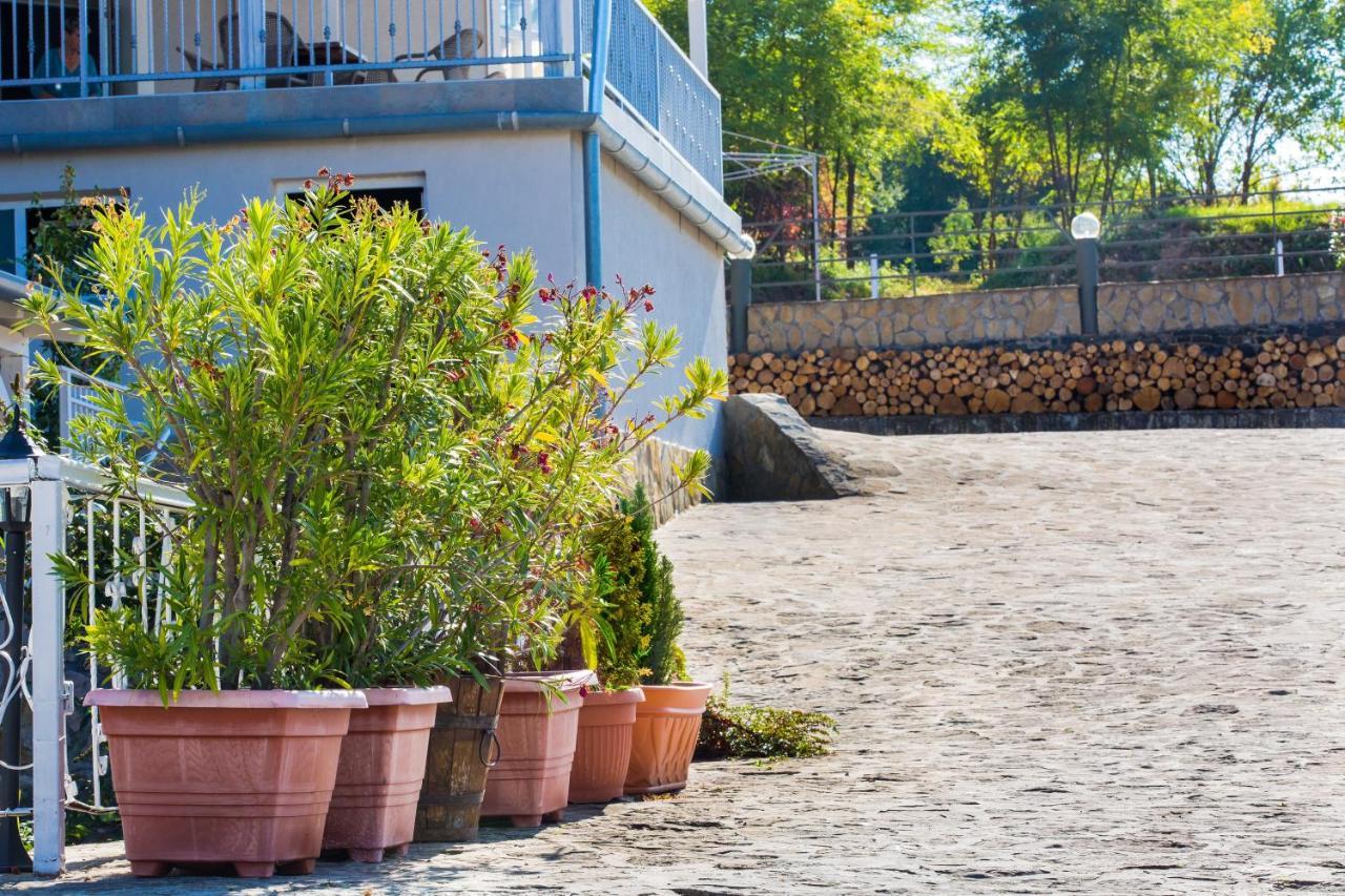 Fogado A Ket Toelgyfahoz Bed and Breakfast Sümeg Εξωτερικό φωτογραφία